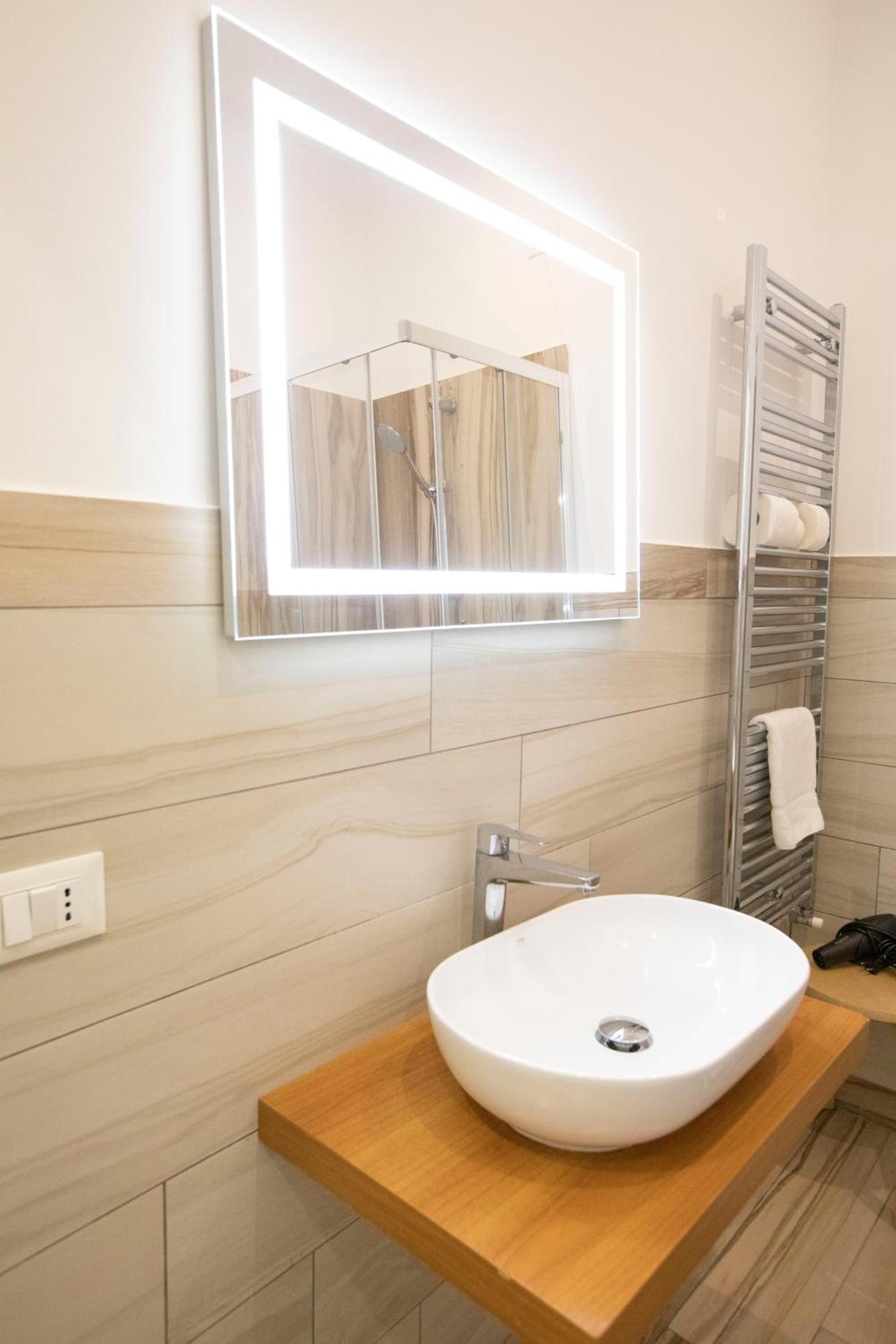 Hall Inn B&B In Nápoly Kültér fotó