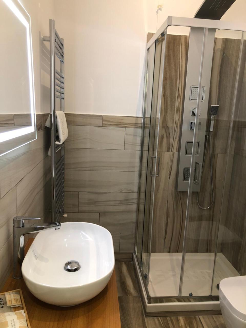 Hall Inn B&B In Nápoly Kültér fotó
